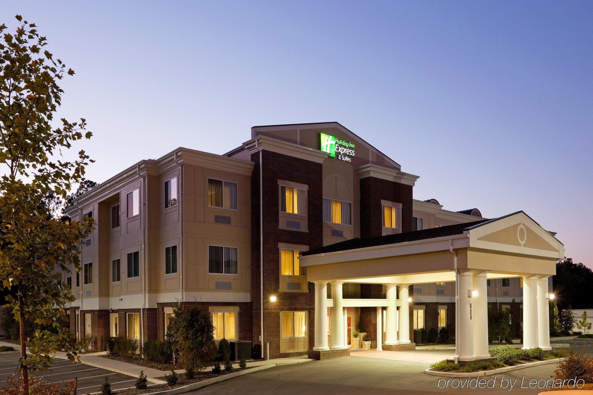 Holiday Inn Express & Suites Southern Pines-Pinehurst Area By Ihg Экстерьер фото