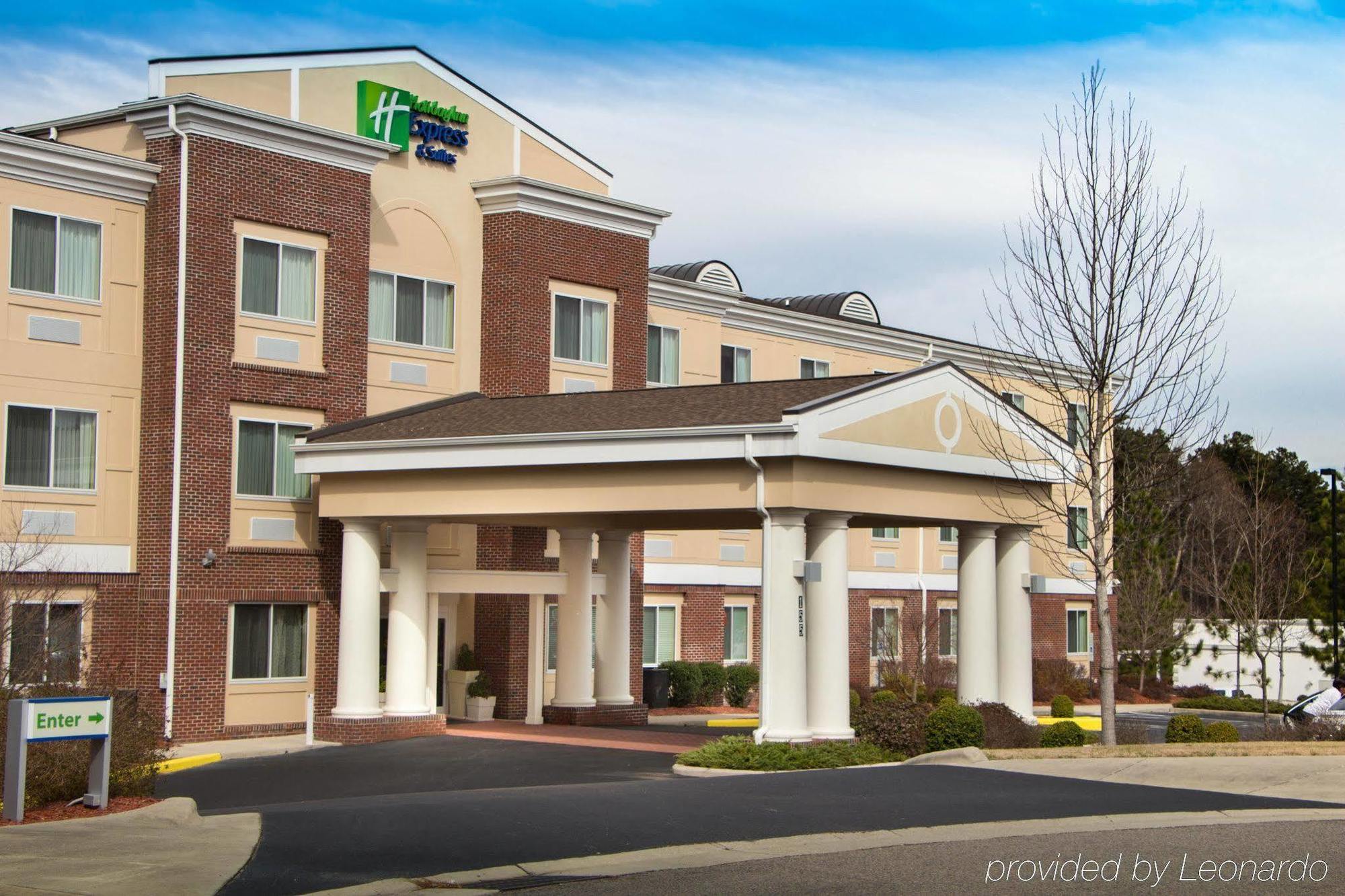 Holiday Inn Express & Suites Southern Pines-Pinehurst Area By Ihg Экстерьер фото